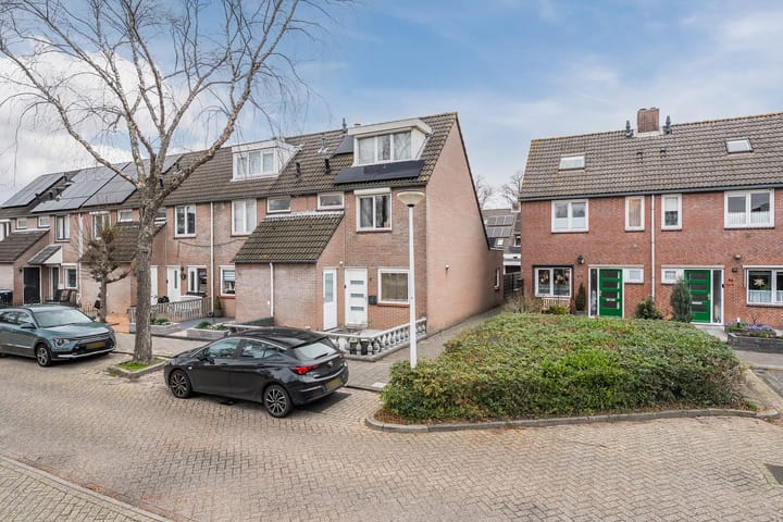 Photo of property Berkenhof 38, Papendrecht