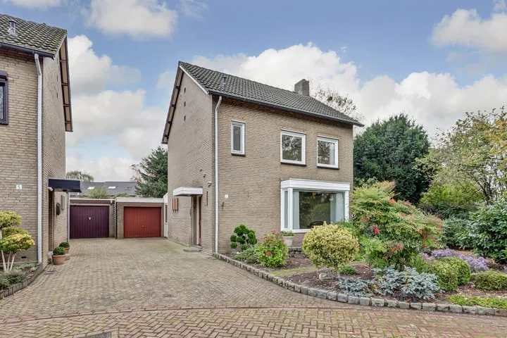 Berkhof 7 Maasbree