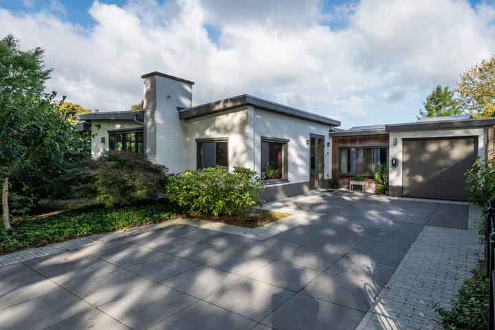 Bernhardstraat 2 dans Son en Breugel photo