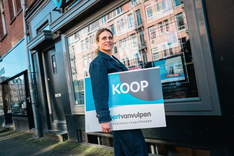 Bürofoto von Bert van Vulpen makelaars + hypotheken Amsterdam