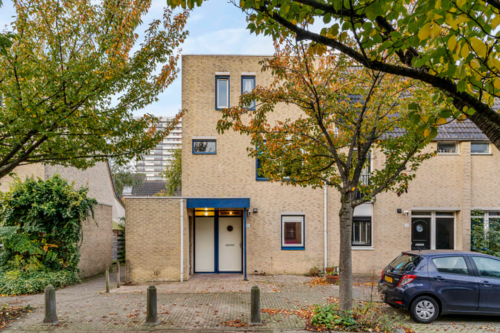 Bertha von Suttnerlaan 18 in Utrecht Foto