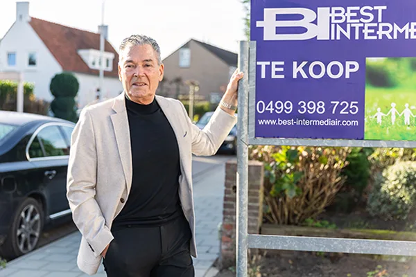 Team photo of Best Intermediair Groep