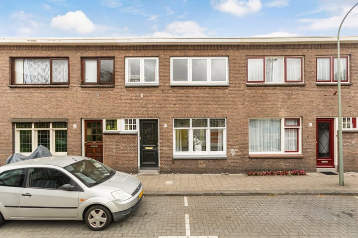 Betje Wolffstraat 15 in Dordrecht Foto