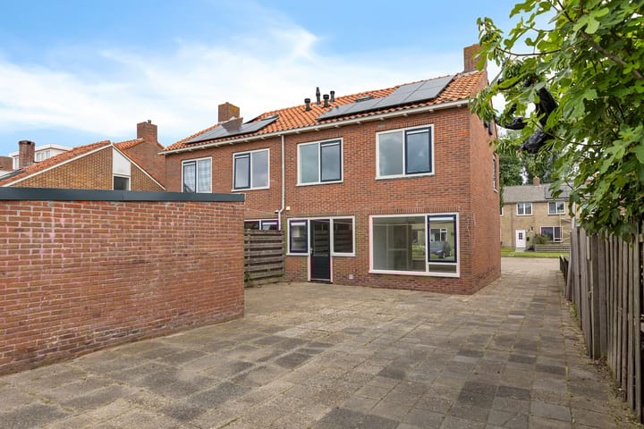 Beyertstrjitte 24 dans Holwert photo