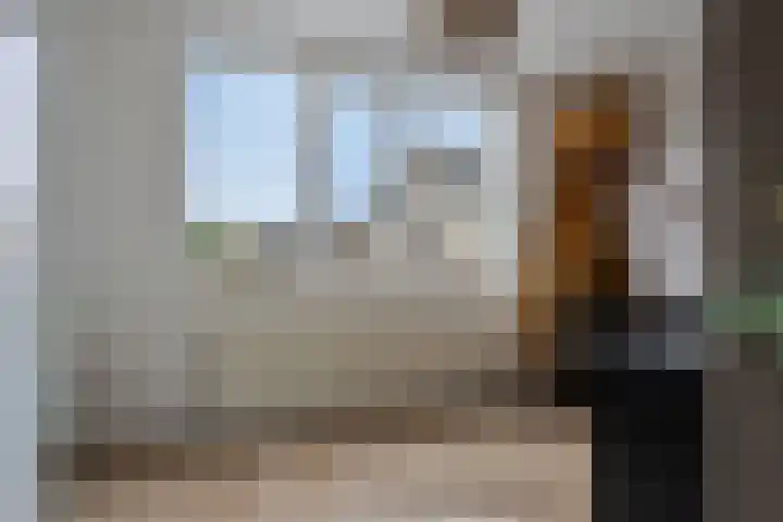 Bezeel 47 Rhoon thumbnail 16
