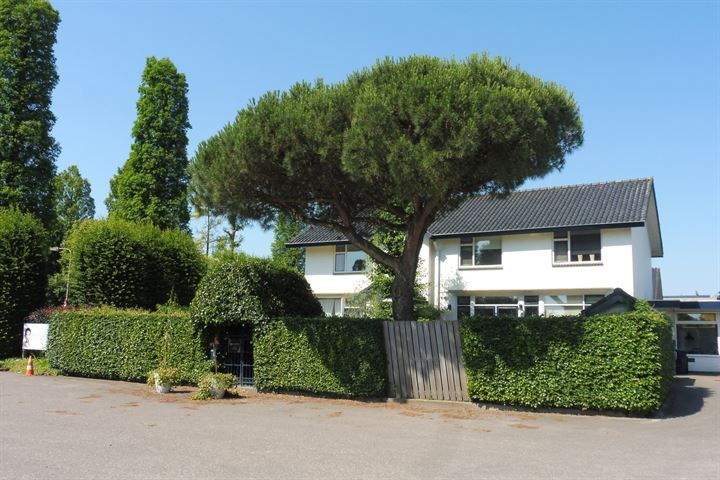 Biezen 78 in Boskoop foto