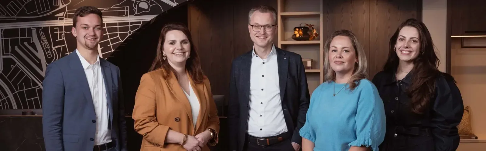 Team foto van Bijdevaate Makelaardij