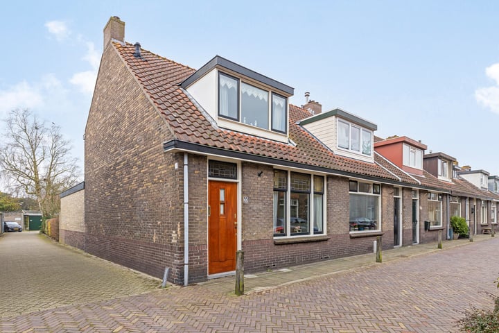 Bijdorpstraat 35 en Voorschoten foto