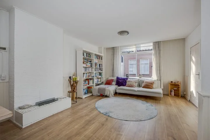 Bijdorpstraat 54 Voorschoten foto 2