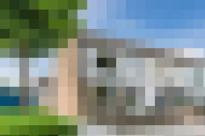 Bilderdijklaan 16 en Bladel