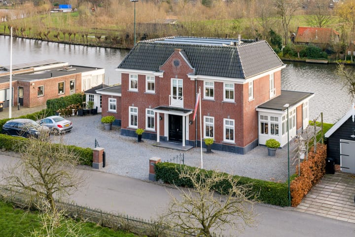 Binnendamseweg 79 in Giessenburg Foto