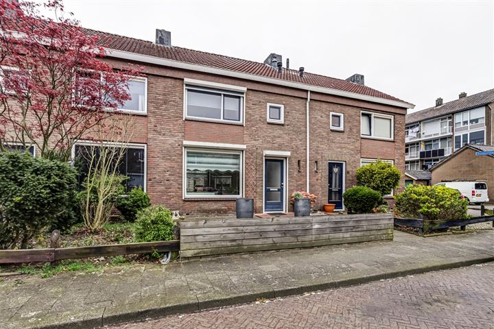 Bizetlaan 9 in Apeldoorn foto