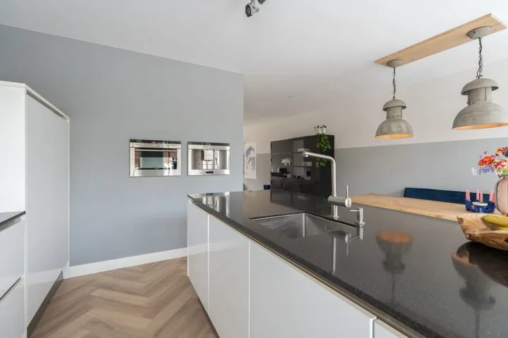 Black Alicante 45 Huissen thumbnail 13