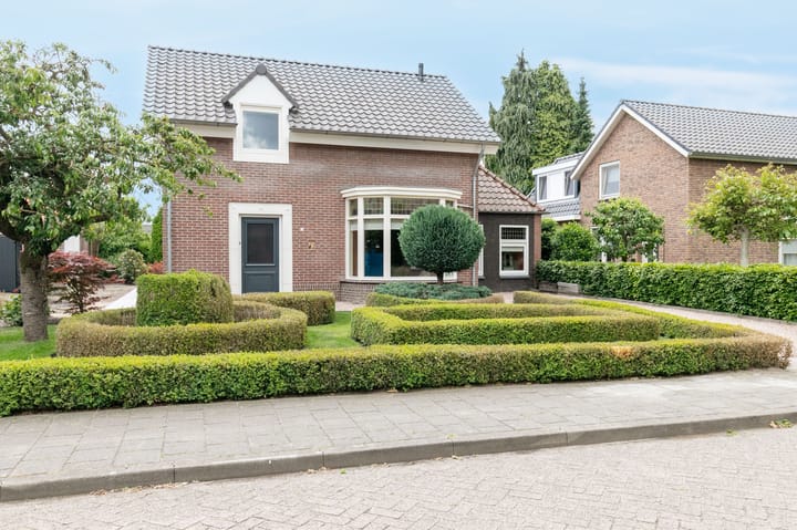 Blauwesteenweg 16 in Nistelrode Foto