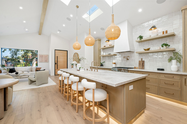 Sfeervolle verlichting en slimme opbergruimtes voor extra ambiance