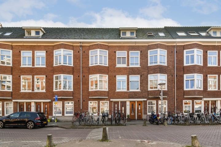 Bloys van Treslongstraat 21-H in Amsterdam foto