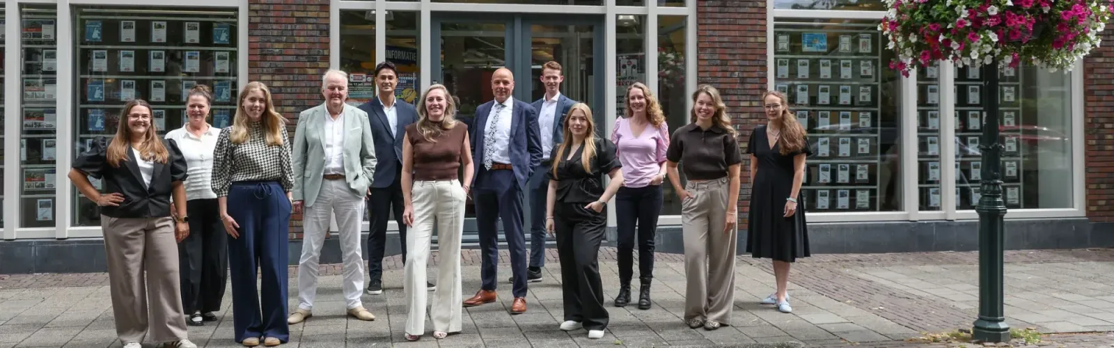 Team foto van Boekweit | Olie Makelaars/taxateurs