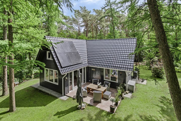 Boerenweg 15 en Norg foto