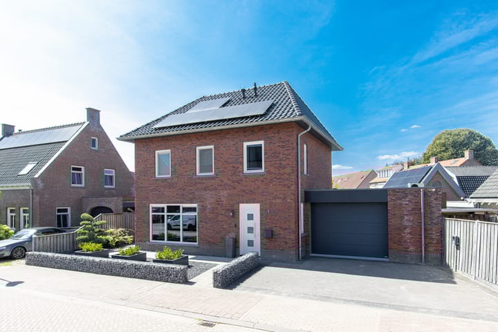 Bollenhoef 2 in Eethen Foto