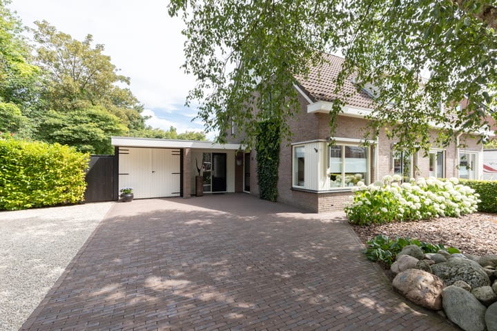 Bonkelaar 1 dans Smilde photo