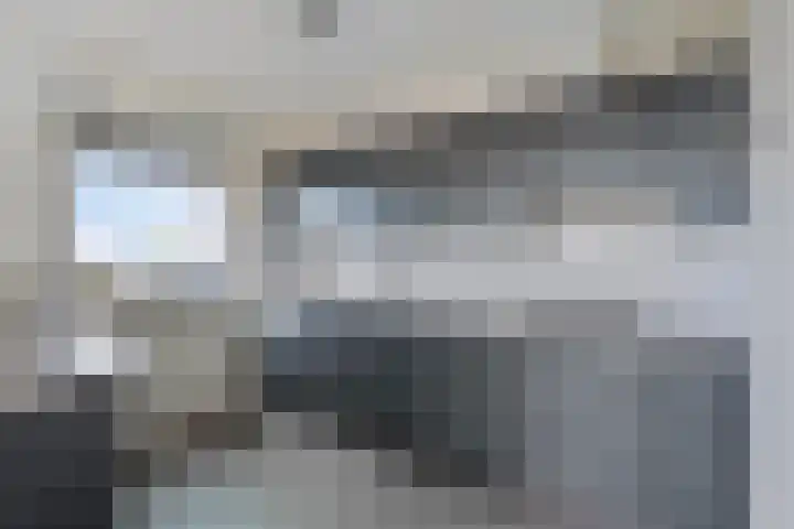 Boog 21 Wormer thumbnail 4
