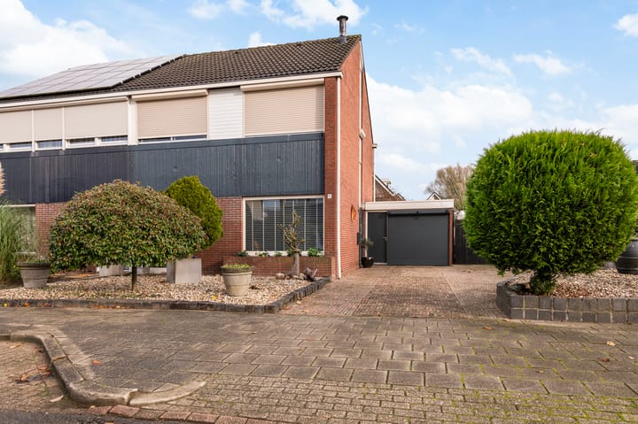 Borg Ewsum 96 in Almelo