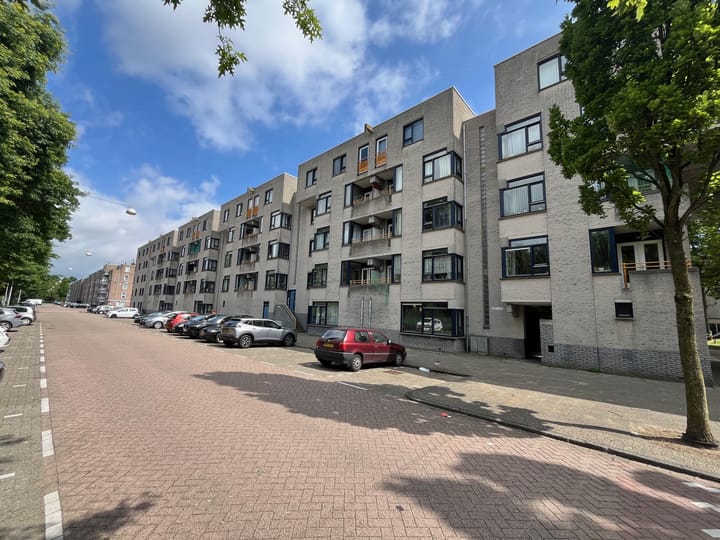 Boris Pasternakstraat 307 in Amsterdam photo