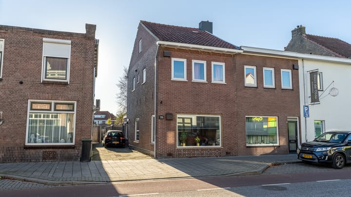 Bornsestraat 75 in Almelo photo