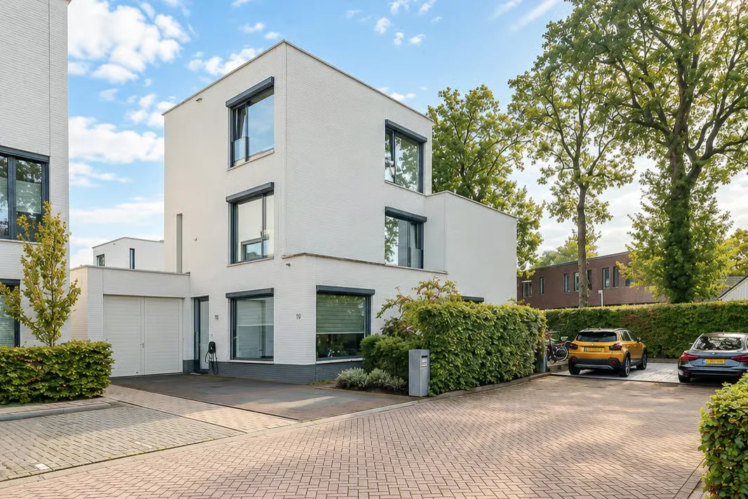 Bosanemoonstraat 19 in Ulvenhout