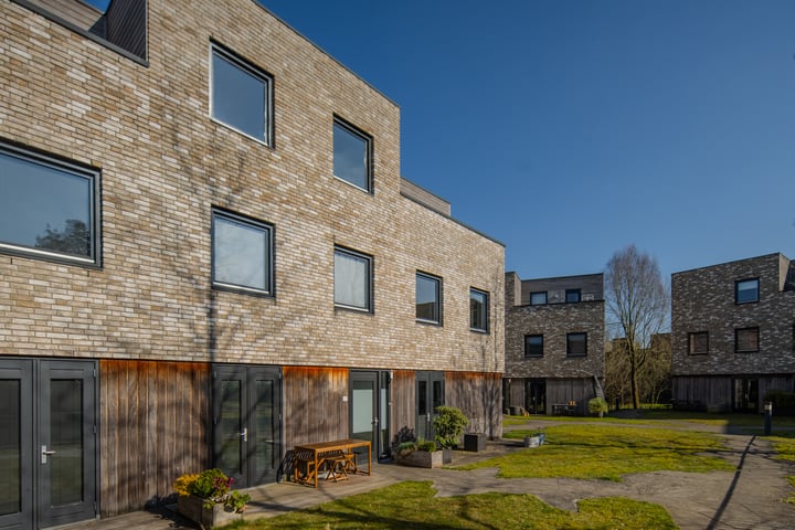 Bosgaai 22 in Eindhoven photo