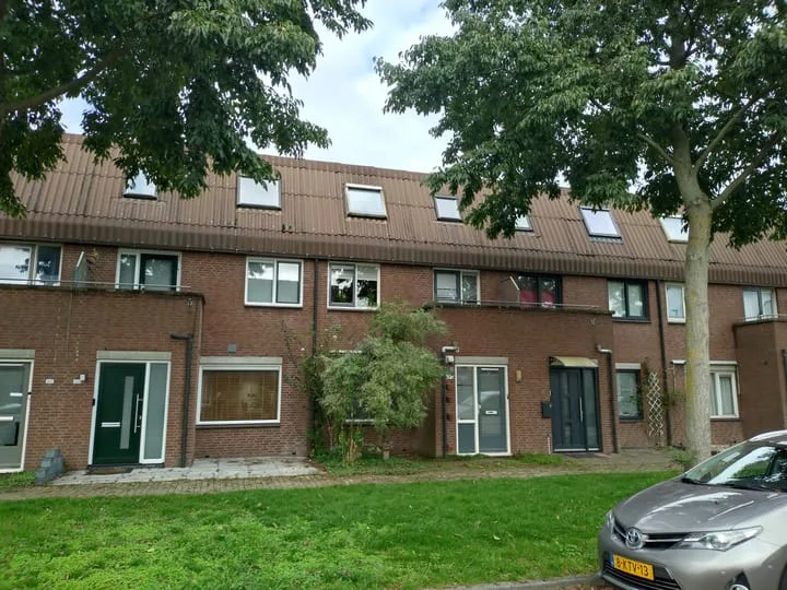 Bosgouw 265 Almere foto 2