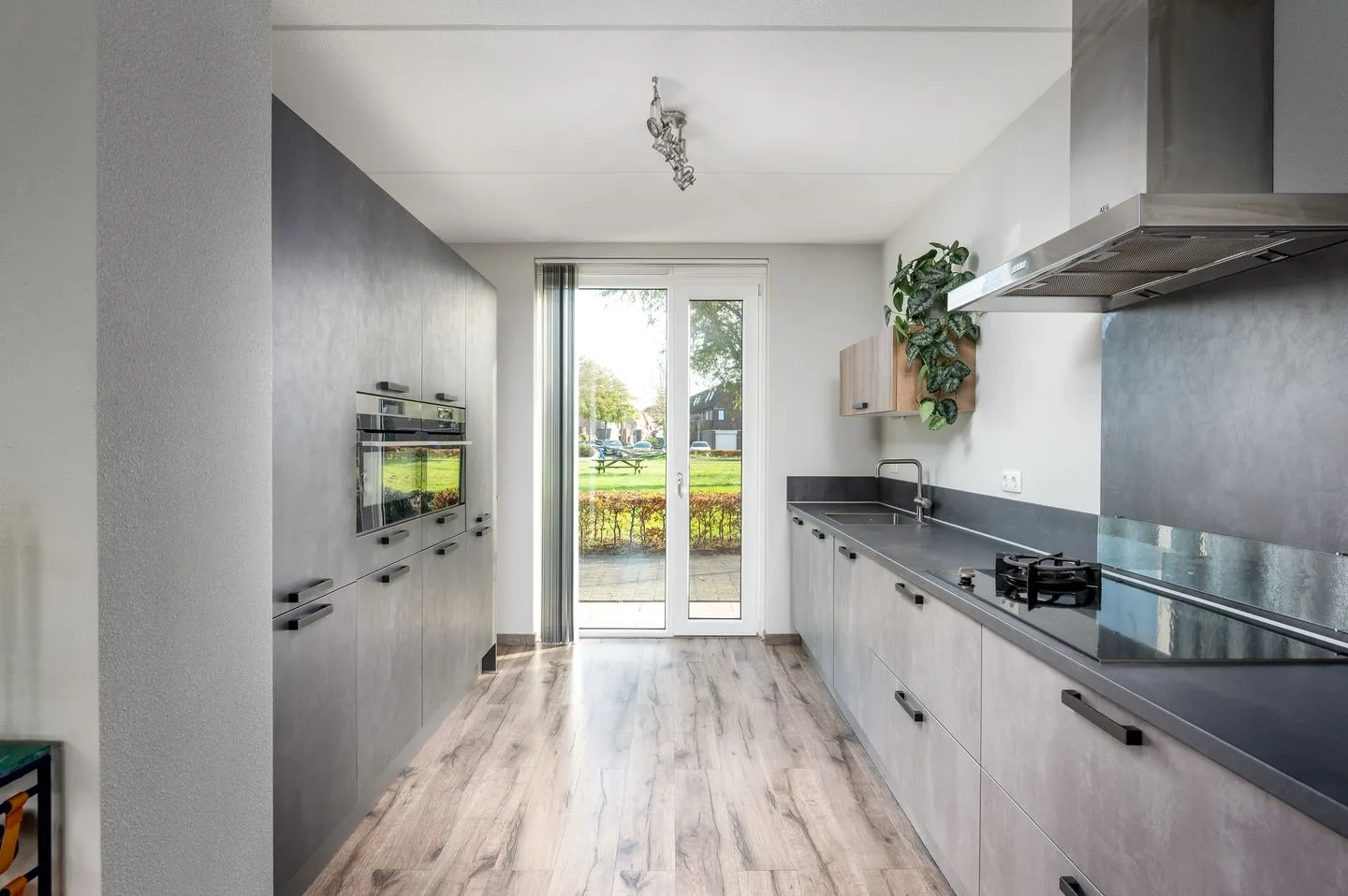 Bosgouw 318 Almere thumbnail 19