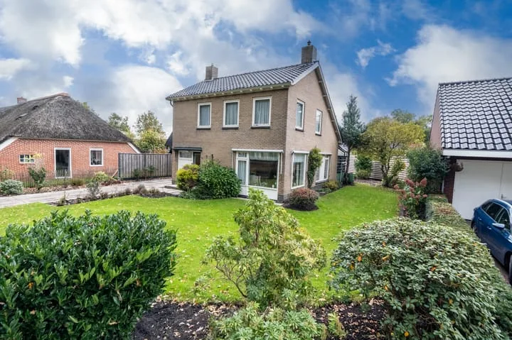 Boskamp 4 in Roden