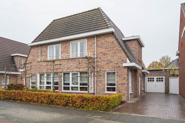 Photo of property Boskriek 10, Alphen