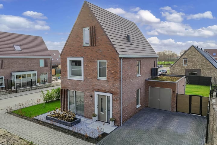Photo of property Boterbloem 25, Drachten