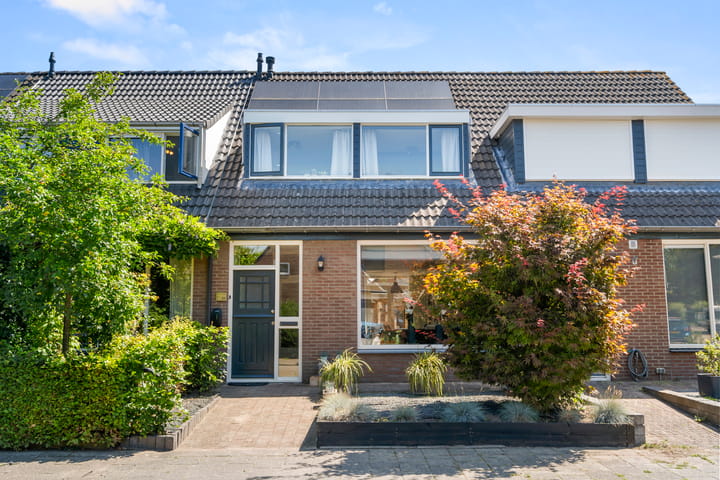 Boterbloem 29 in Bennekom Foto