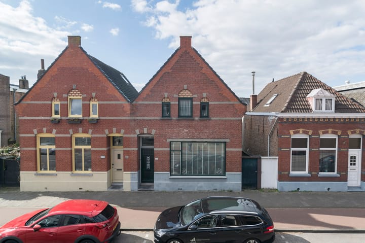 Boulevard 138 en Roosendaal foto