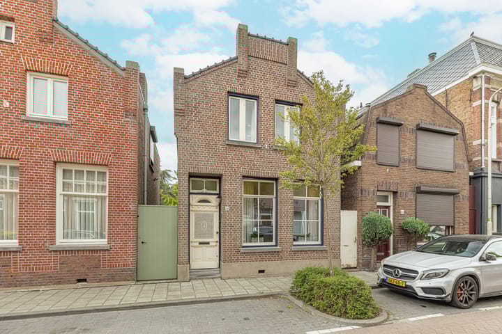 Boulevard Antverpia 39 in Roosendaal Foto
