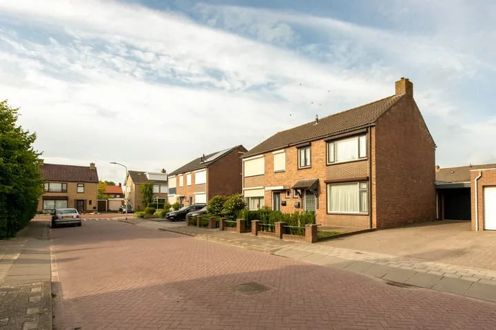 Boutershemstraat 7 Wouw thumbnail 30