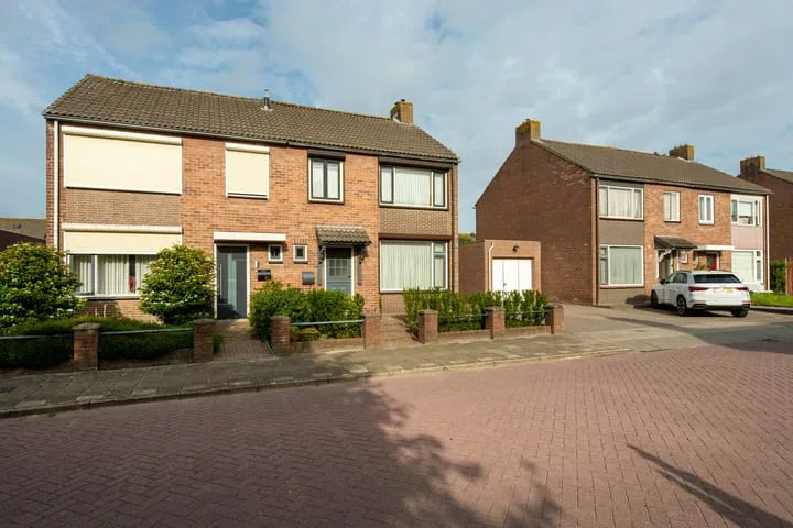 Boutershemstraat 7 Wouw thumbnail 31