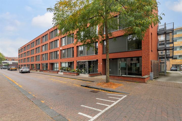 Bouwe Landlaan 48 in Apeldoorn photo