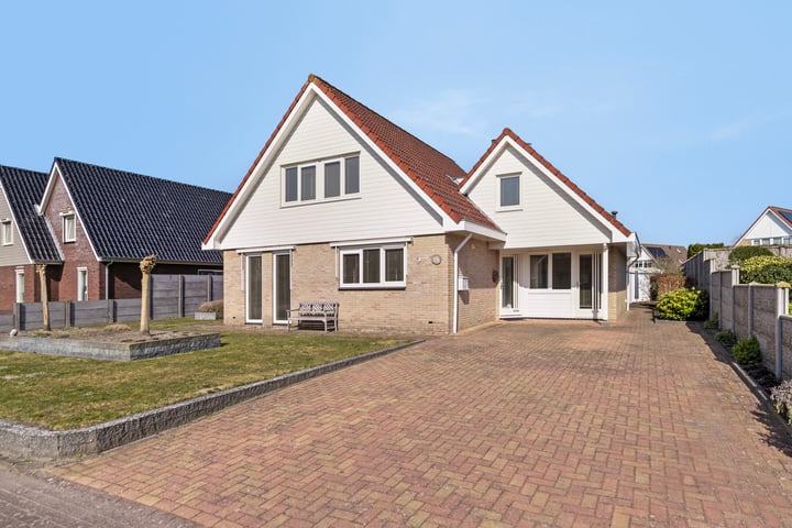 Bovenlanden 26 in Blijham Foto