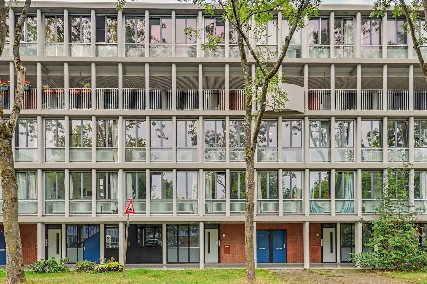 Bovenover 37 Amsterdam thumbnail 39
