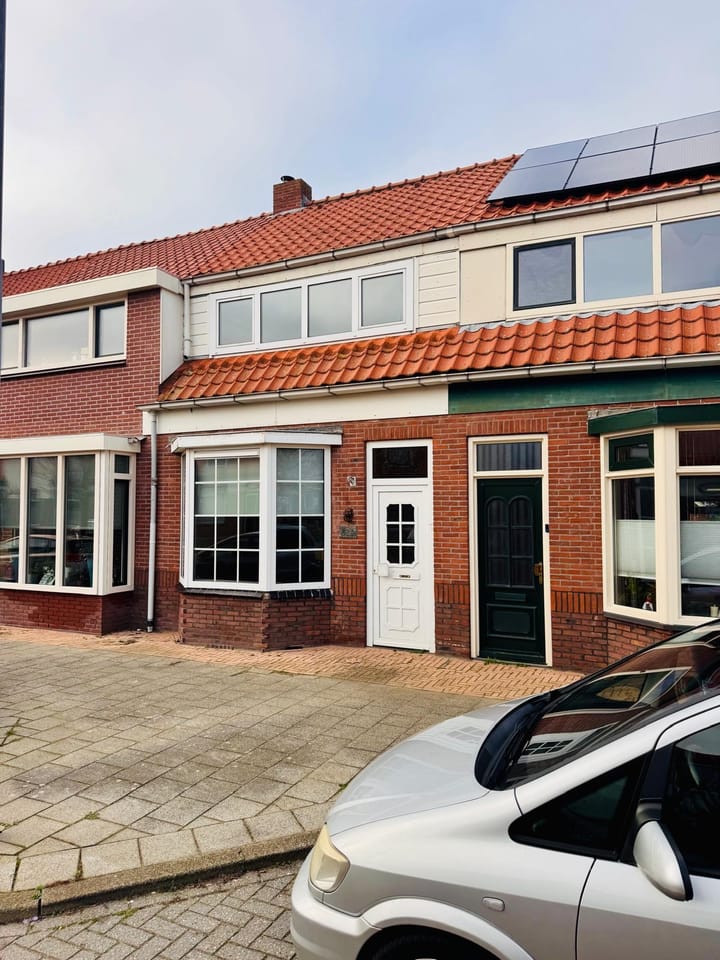 Brakkeveldweg 124 en Den Helder foto