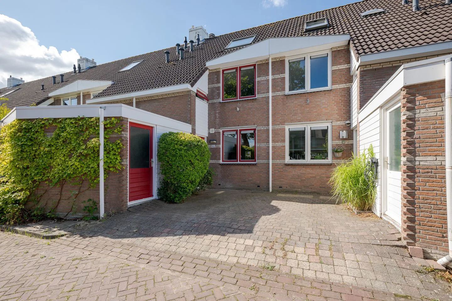 Bram Limburgstraat 46 in Voorschoten