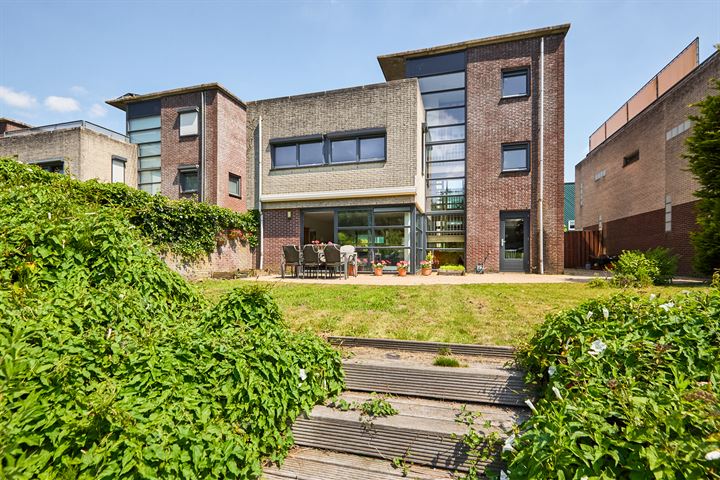 Bramerveld 68 in Nieuw-Vennep Foto