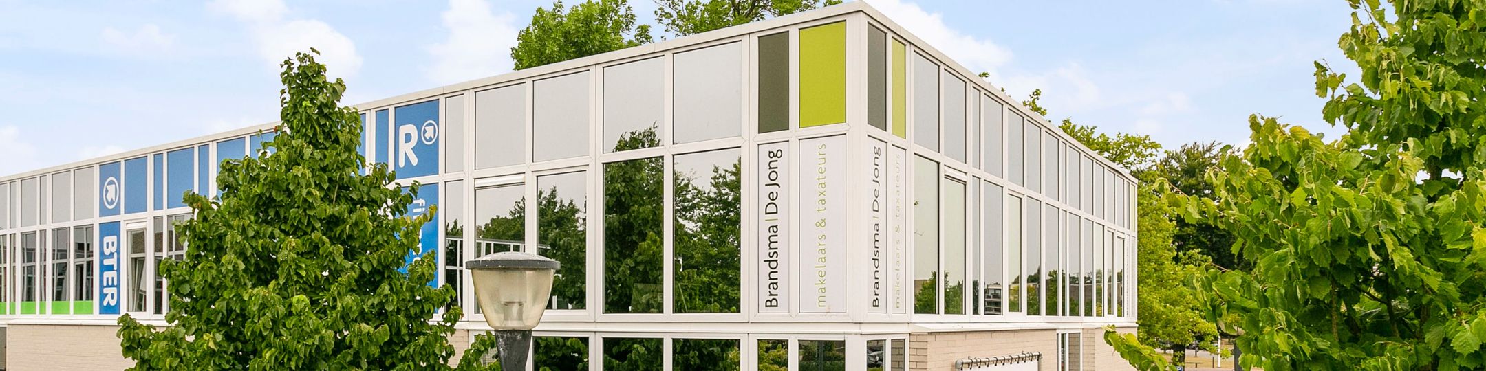 Foto del despacho de Brandsma | De Jong makelaars & taxateurs Hoogezand