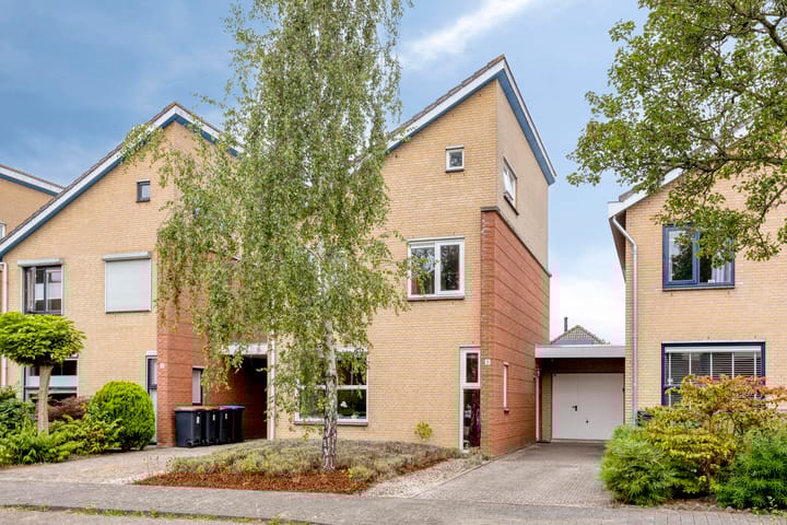 Braspenninglaan 8 in 's-Hertogenbosch Foto