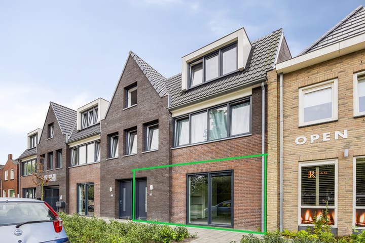 Bredaseweg 28 in Roosendaal