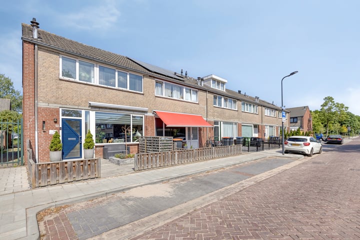 Bredastraat 11 in 's-Hertogenbosch Foto